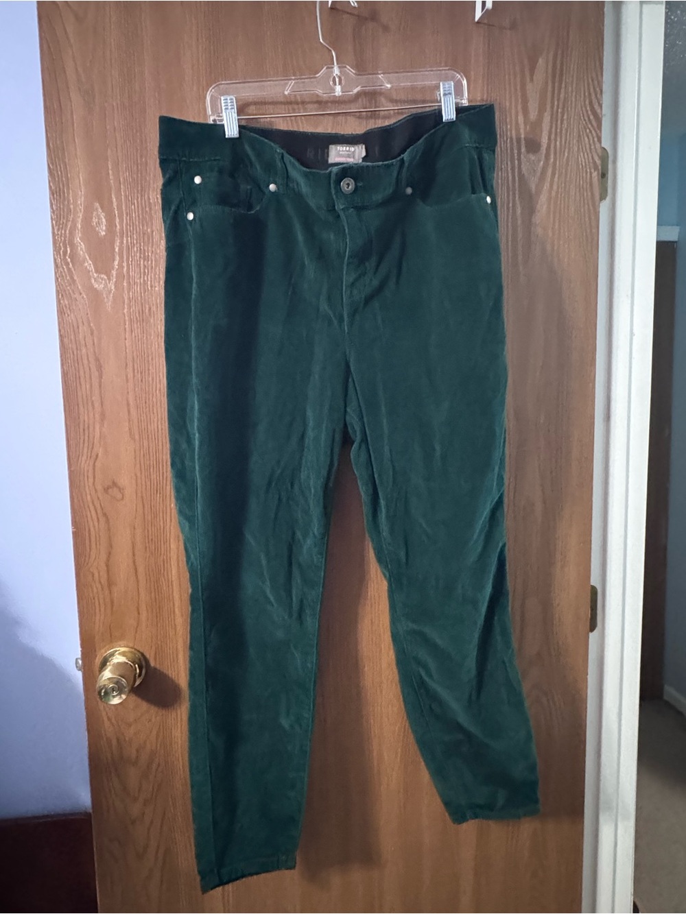 Torrid High Rise High Waist Bombshell Skinny GREEN Corduroy Size 22R